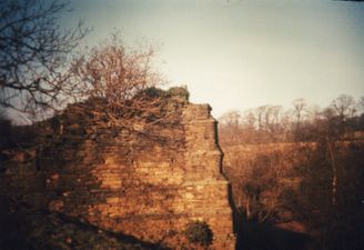 JE26 Buttress of the Old Hall