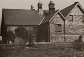 M189 View of Norton Free School from school field (Norton Lane side).