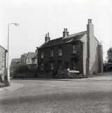 M219 Semi-det'd houses at  junction of Derbyshire & Norton Lees Lanes.