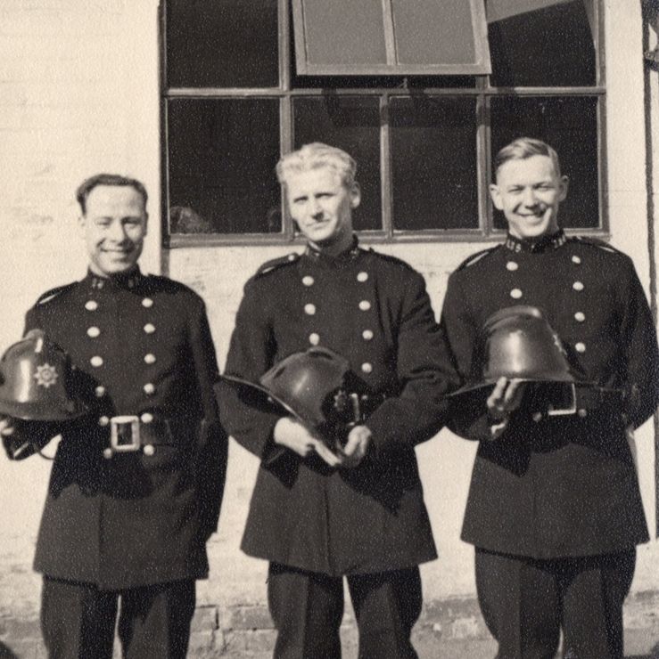 M25 Firemen, annual inspection, 24th September, 1954, at Norton Fire S