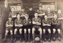 M4 Greenhill School football XI, 1946-7. 