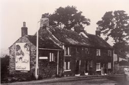 M46 Derbyshire Lane cottages on the Scarsdale Road side.