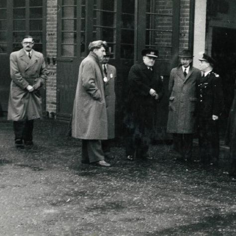 NFS4 AFS Exercise - Sheffield 14th September 1952.  Group of Officers 