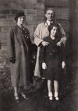 P24 Mabel & John Ponton with Schoolgirl