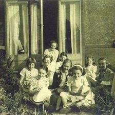 s204 Sewing class in the garden of the Misses Seymour in Meadowhead ar